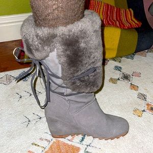 Gray Lace Up Boots with Fur Trim